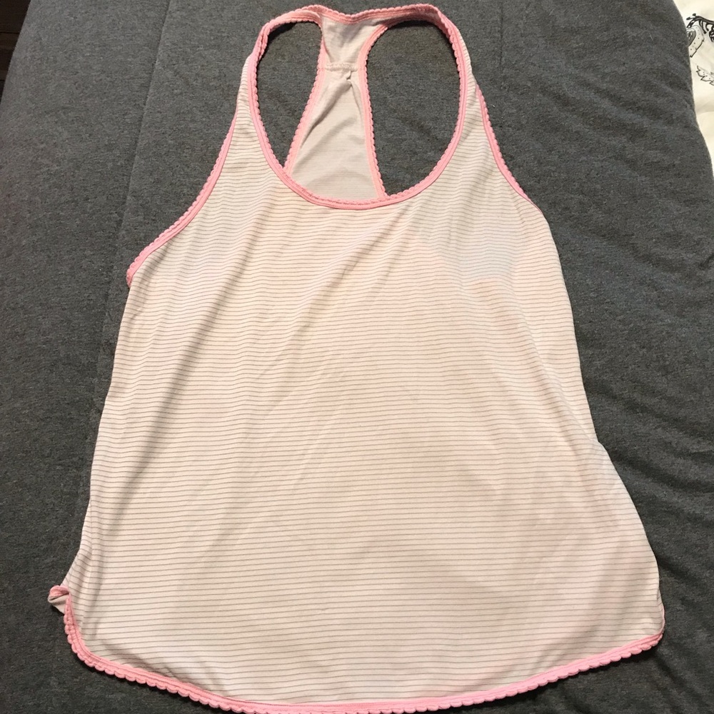 Lululemon tank